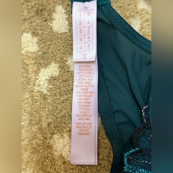 Savage X Fenty NWT Shining Star Embroidered Unlined Demi Bra women’s size 34B - Picture 12 of 13